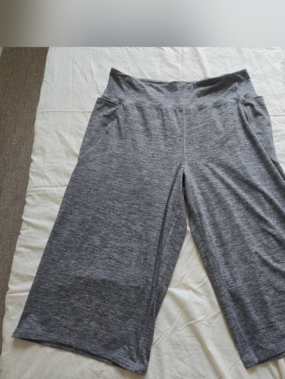 Lane Bryant Livi Heather Gray Capris